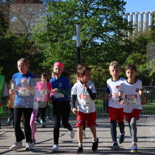 25.04.2025 - Das Zehntel Zöllner http://msf.ph/oto/7674667 26.04.2025 07:45:58 Laufen 1552, 1247, 1716, 1721, 1710 meine-sportfotos.de