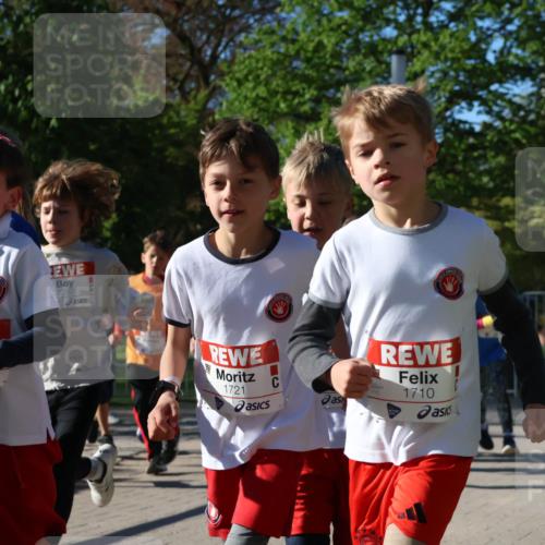 25.04.2025 - Das Zehntel Zöllner http://msf.ph/oto/7674680 26.04.2025 07:46:00 Laufen 2292, 1721, 1710 meine-sportfotos.de