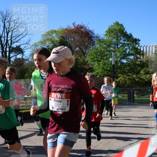 25.04.2025 - Das Zehntel Zöllner http://msf.ph/oto/7674768 26.04.2025 07:46:08 Laufen 1571, 1336, 1269 meine-sportfotos.de