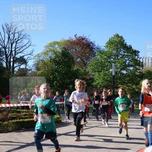 25.04.2025 - Das Zehntel Zöllner http://msf.ph/oto/7674786 26.04.2025 07:46:09 Laufen 1573 meine-sportfotos.de