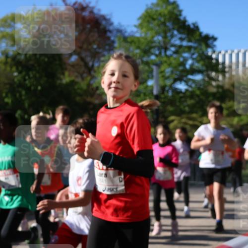 25.04.2025 - Das Zehntel Zöllner http://msf.ph/oto/7674892 26.04.2025 07:46:18 Laufen  meine-sportfotos.de