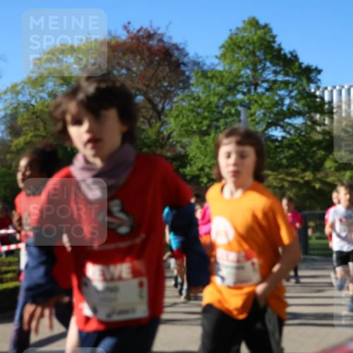 25.04.2025 - Das Zehntel Zöllner http://msf.ph/oto/7674929 26.04.2025 07:46:22 Laufen  meine-sportfotos.de