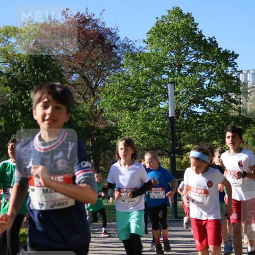 25.04.2025 - Das Zehntel Zöllner http://msf.ph/oto/7674992 26.04.2025 07:46:29 Laufen 1058 meine-sportfotos.de