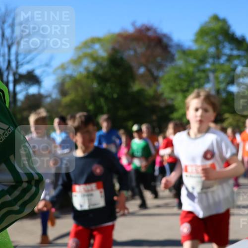 25.04.2025 - Das Zehntel Zöllner http://msf.ph/oto/7675043 26.04.2025 07:46:36 Laufen  meine-sportfotos.de