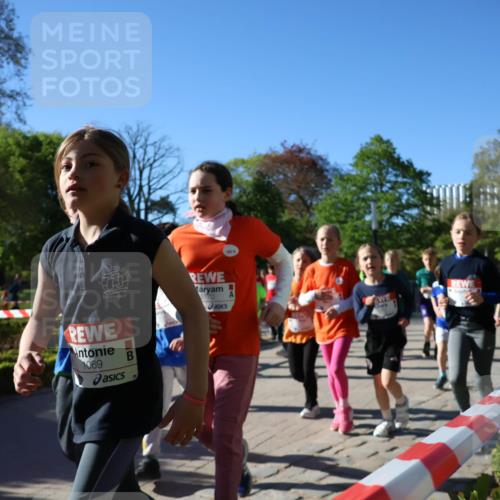 25.04.2025 - Das Zehntel Zöllner http://msf.ph/oto/7675098 26.04.2025 07:46:41 Laufen 3770, 1069, 18 meine-sportfotos.de