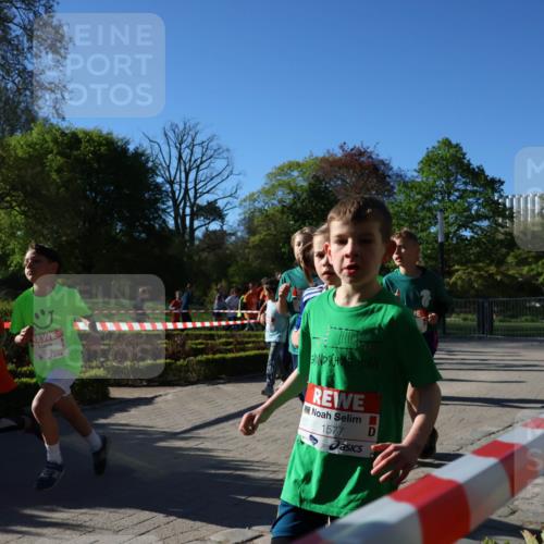 25.04.2025 - Das Zehntel Zöllner http://msf.ph/oto/7675127 26.04.2025 07:46:43 Laufen 3013, 1577 meine-sportfotos.de