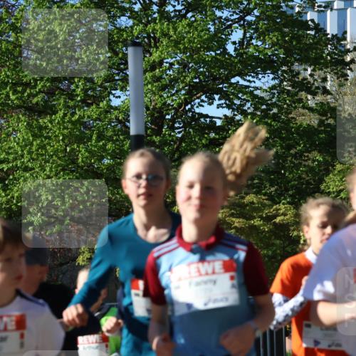 25.04.2025 - Das Zehntel Zöllner http://msf.ph/oto/7675202 26.04.2025 07:46:50 Laufen  meine-sportfotos.de