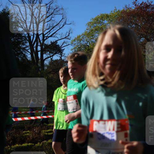 25.04.2025 - Das Zehntel Zöllner http://msf.ph/oto/7675355 26.04.2025 07:47:01 Laufen  meine-sportfotos.de