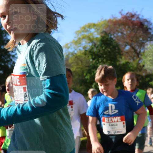 25.04.2025 - Das Zehntel Zöllner http://msf.ph/oto/7675376 26.04.2025 07:47:03 Laufen 1421 meine-sportfotos.de