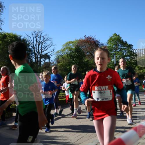 25.04.2025 - Das Zehntel Zöllner http://msf.ph/oto/7675490 26.04.2025 07:47:11 Laufen 1201 meine-sportfotos.de