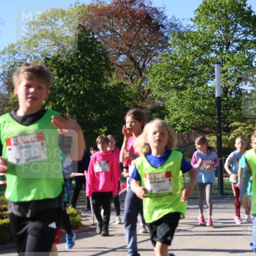 25.04.2025 - Das Zehntel Zöllner http://msf.ph/oto/7675567 26.04.2025 07:47:16 Laufen  meine-sportfotos.de