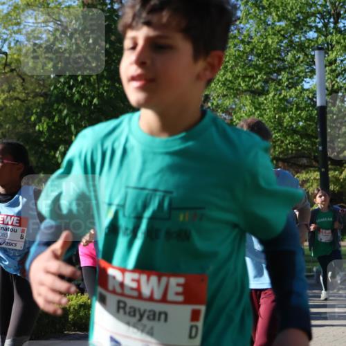 25.04.2025 - Das Zehntel Zöllner http://msf.ph/oto/7675608 26.04.2025 07:47:19 Laufen 3083, 1574 meine-sportfotos.de