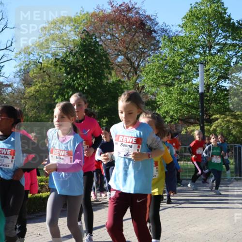 25.04.2025 - Das Zehntel Zöllner http://msf.ph/oto/7675614 26.04.2025 07:47:19 Laufen 3083, 3091, 3092 meine-sportfotos.de