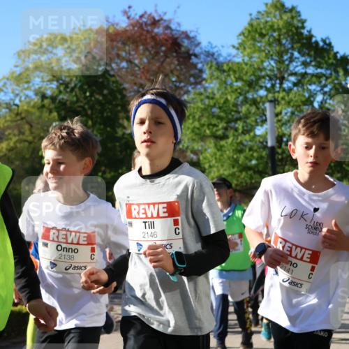 25.04.2025 - Das Zehntel Zöllner http://msf.ph/oto/7675694 26.04.2025 07:47:25 Laufen 3118, 2138, 3118, 2146, 1967, 2141 meine-sportfotos.de