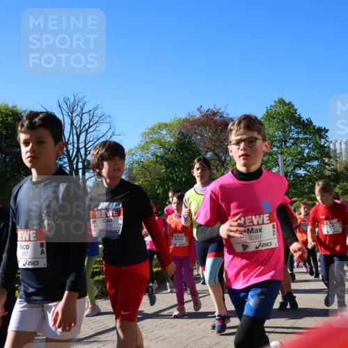 25.04.2025 - Das Zehntel Zöllner http://msf.ph/oto/7675759 26.04.2025 07:47:31 Laufen 2682, 1183, 2659, 3281 meine-sportfotos.de