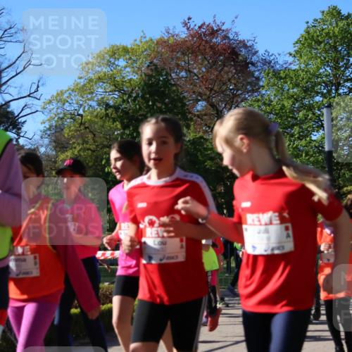 25.04.2025 - Das Zehntel Zöllner http://msf.ph/oto/7675763 26.04.2025 07:47:32 Laufen  meine-sportfotos.de
