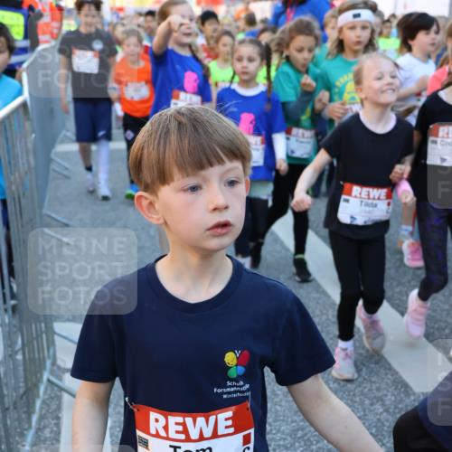 25.04.2025 - Das Zehntel Strokosch-Dieckow http://msf.ph/oto/7675804 26.04.2025 07:33:08 Laufen  meine-sportfotos.de
