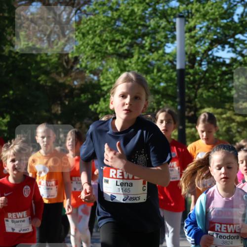 25.04.2025 - Das Zehntel Zöllner http://msf.ph/oto/7675940 26.04.2025 07:47:46 Laufen 2262, 1210, 1145, 3824, 19 meine-sportfotos.de