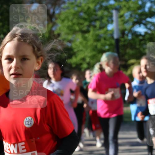25.04.2025 - Das Zehntel Zöllner http://msf.ph/oto/7675980 26.04.2025 07:47:49 Laufen  meine-sportfotos.de