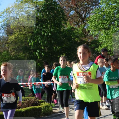 25.04.2025 - Das Zehntel Zöllner http://msf.ph/oto/7676082 26.04.2025 07:47:56 Laufen 1150, 1620, 35, 1314 meine-sportfotos.de