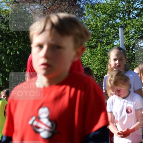 25.04.2025 - Das Zehntel Zöllner http://msf.ph/oto/7676194 26.04.2025 07:48:04 Laufen  meine-sportfotos.de