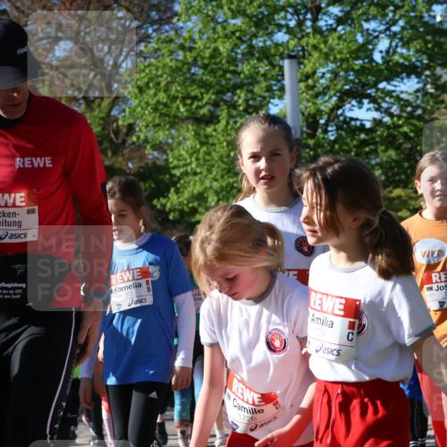 25.04.2025 - Das Zehntel Zöllner http://msf.ph/oto/7676199 26.04.2025 07:48:04 Laufen 76, 3138, 2001, 1726, 3779, 10 meine-sportfotos.de