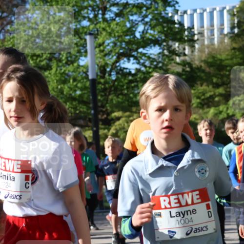 25.04.2025 - Das Zehntel Zöllner http://msf.ph/oto/7676215 26.04.2025 07:48:05 Laufen 1724, 1004, 3842 meine-sportfotos.de