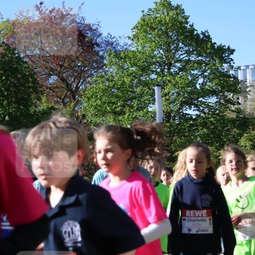 25.04.2025 - Das Zehntel Zöllner http://msf.ph/oto/7676305 26.04.2025 07:48:12 Laufen 1078, 3007 meine-sportfotos.de