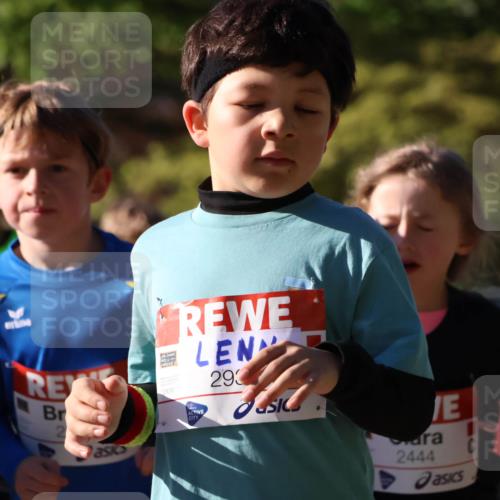 25.04.2025 - Das Zehntel Zöllner http://msf.ph/oto/7676483 26.04.2025 07:48:25 Laufen 293, 2444 meine-sportfotos.de