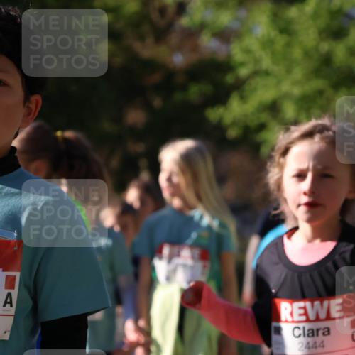 25.04.2025 - Das Zehntel Zöllner http://msf.ph/oto/7676506 26.04.2025 07:48:26 Laufen 2934, 2444 meine-sportfotos.de