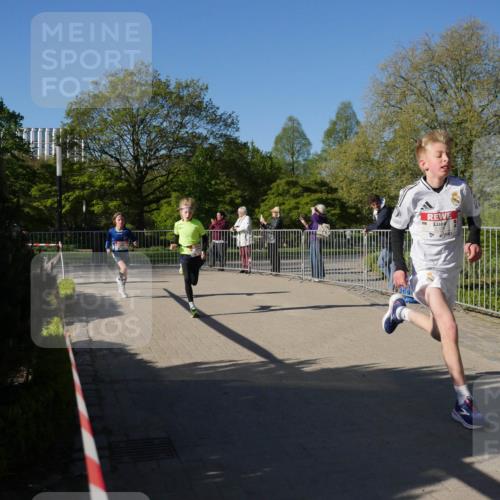 25.04.2025 - Das Zehntel Zöllner http://msf.ph/oto/7676549 26.04.2025 08:40:14 Laufen  meine-sportfotos.de