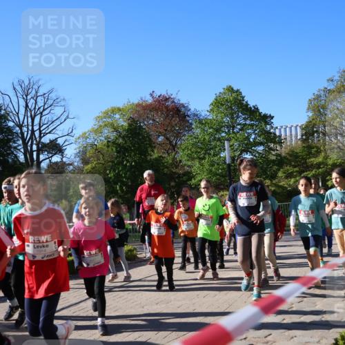 25.04.2025 - Das Zehntel Zöllner http://msf.ph/oto/7676577 26.04.2025 07:48:33 Laufen 1914 meine-sportfotos.de