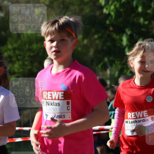 25.04.2025 - Das Zehntel Zöllner http://msf.ph/oto/7676798 26.04.2025 07:48:46 Laufen 3350, 157, 1232, 13 meine-sportfotos.de