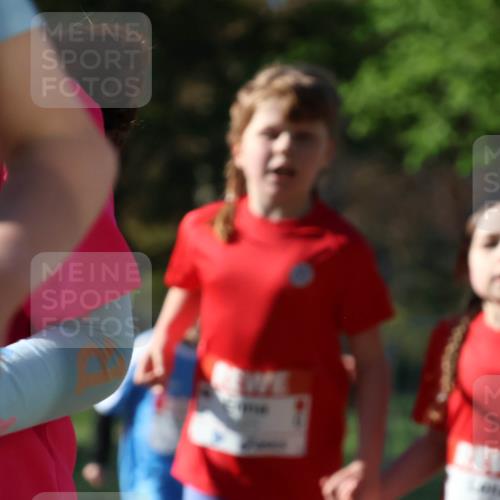 25.04.2025 - Das Zehntel Zöllner http://msf.ph/oto/7676805 26.04.2025 07:48:46 Laufen  meine-sportfotos.de