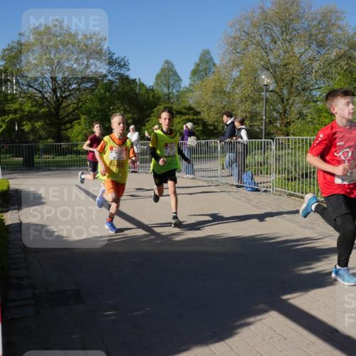 25.04.2025 - Das Zehntel Zöllner http://msf.ph/oto/7676848 26.04.2025 08:40:42 Laufen  meine-sportfotos.de