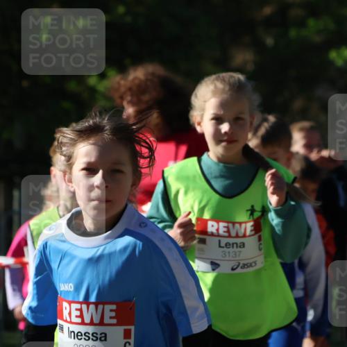 25.04.2025 - Das Zehntel Zöllner http://msf.ph/oto/7676851 26.04.2025 07:48:49 Laufen 2000, 3137 meine-sportfotos.de