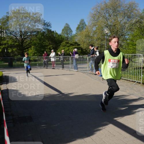 25.04.2025 - Das Zehntel Zöllner http://msf.ph/oto/7676868 26.04.2025 08:40:44 Laufen 2513 meine-sportfotos.de