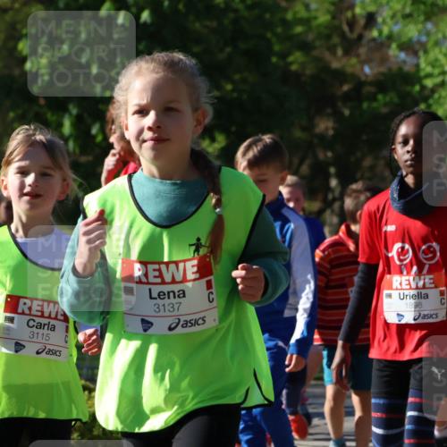 25.04.2025 - Das Zehntel Zöllner http://msf.ph/oto/7676869 26.04.2025 07:48:51 Laufen 3115, 3137, 1898 meine-sportfotos.de