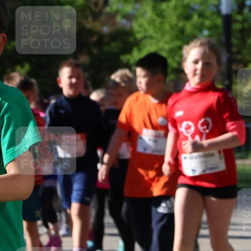 25.04.2025 - Das Zehntel Zöllner http://msf.ph/oto/7676904 26.04.2025 07:48:52 Laufen 2234 meine-sportfotos.de