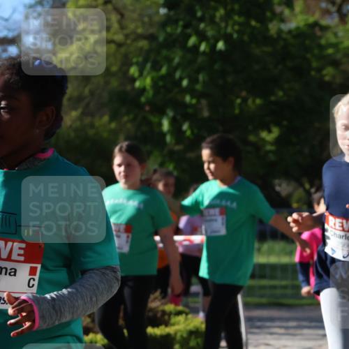 25.04.2025 - Das Zehntel Zöllner http://msf.ph/oto/7676977 26.04.2025 07:48:56 Laufen 1803, 1603, 2566 meine-sportfotos.de