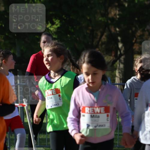 25.04.2025 - Das Zehntel Zöllner http://msf.ph/oto/7677014 26.04.2025 07:49:00 Laufen 1791, 1495, 1062, 1061 meine-sportfotos.de