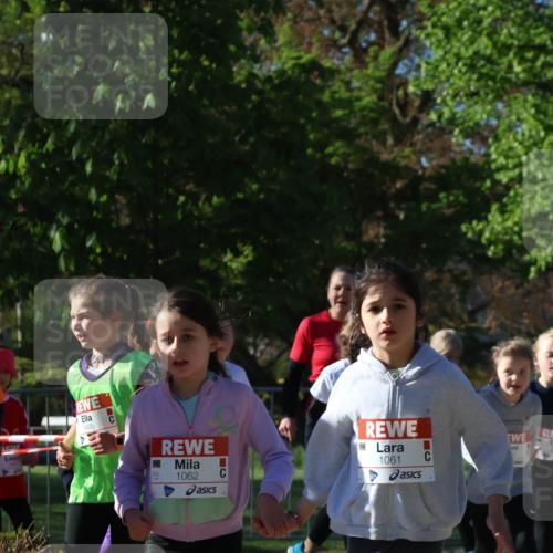 25.04.2025 - Das Zehntel Zöllner http://msf.ph/oto/7677022 26.04.2025 07:49:01 Laufen 1495, 3791, 1062, 1061, 1869 meine-sportfotos.de