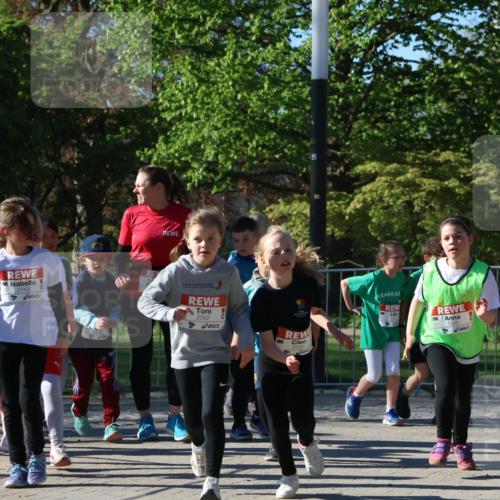 25.04.2025 - Das Zehntel Zöllner http://msf.ph/oto/7677038 26.04.2025 07:49:02 Laufen 2143, 2562, 2550, 1500 meine-sportfotos.de