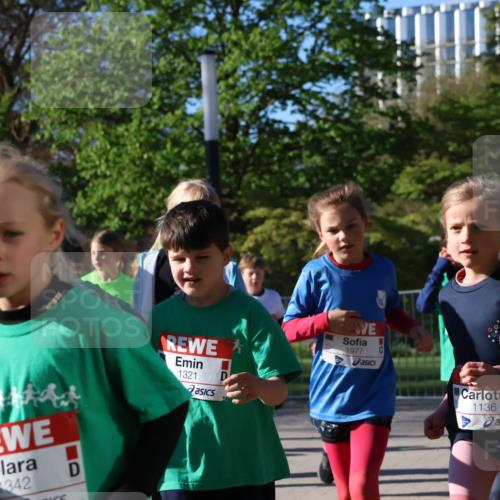 25.04.2025 - Das Zehntel Zöllner http://msf.ph/oto/7677113 26.04.2025 07:49:09 Laufen 195, 1342, 1321, 1977, 1136 meine-sportfotos.de