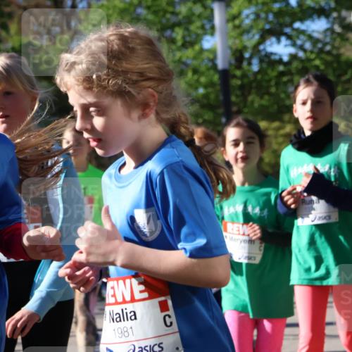 25.04.2025 - Das Zehntel Zöllner http://msf.ph/oto/7677141 26.04.2025 07:49:10 Laufen 977, 1981 meine-sportfotos.de