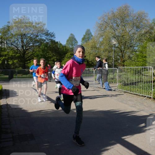 25.04.2025 - Das Zehntel Zöllner http://msf.ph/oto/7677145 26.04.2025 08:41:13 Laufen 3455 meine-sportfotos.de