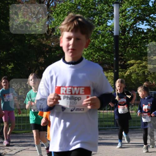 25.04.2025 - Das Zehntel Zöllner http://msf.ph/oto/7677175 26.04.2025 07:49:13 Laufen 2109, 1023 meine-sportfotos.de