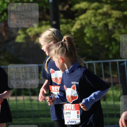 25.04.2025 - Das Zehntel Zöllner http://msf.ph/oto/7677189 26.04.2025 07:49:14 Laufen 2242, 2249 meine-sportfotos.de