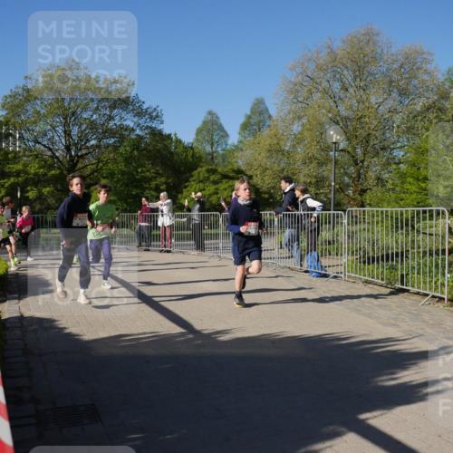 25.04.2025 - Das Zehntel Zöllner http://msf.ph/oto/7677214 26.04.2025 08:41:21 Laufen  meine-sportfotos.de