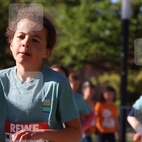 25.04.2025 - Das Zehntel Zöllner http://msf.ph/oto/7677243 26.04.2025 07:49:22 Laufen  meine-sportfotos.de